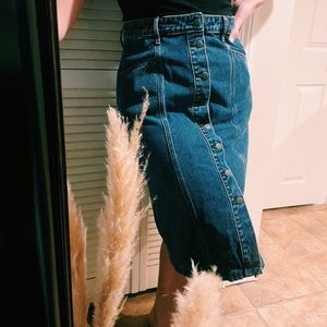 Old navy denim skirt